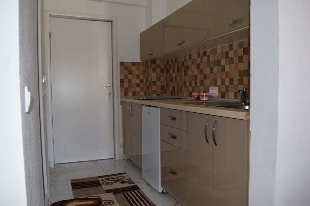 Leli Apartments Ulcinj Eksteriør bilde